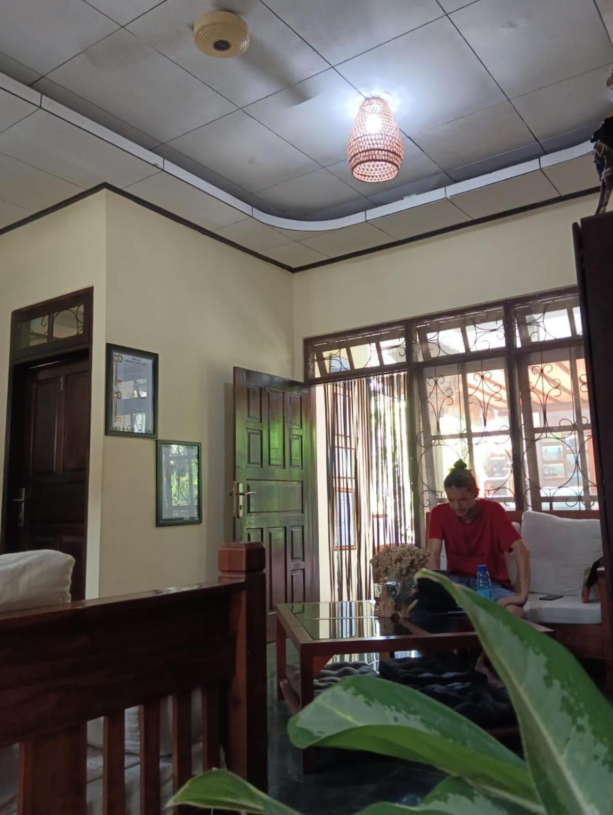 Coliving Bali Sweet Home Kost Lengkap Di Tabanan Kota Luaran gambar
