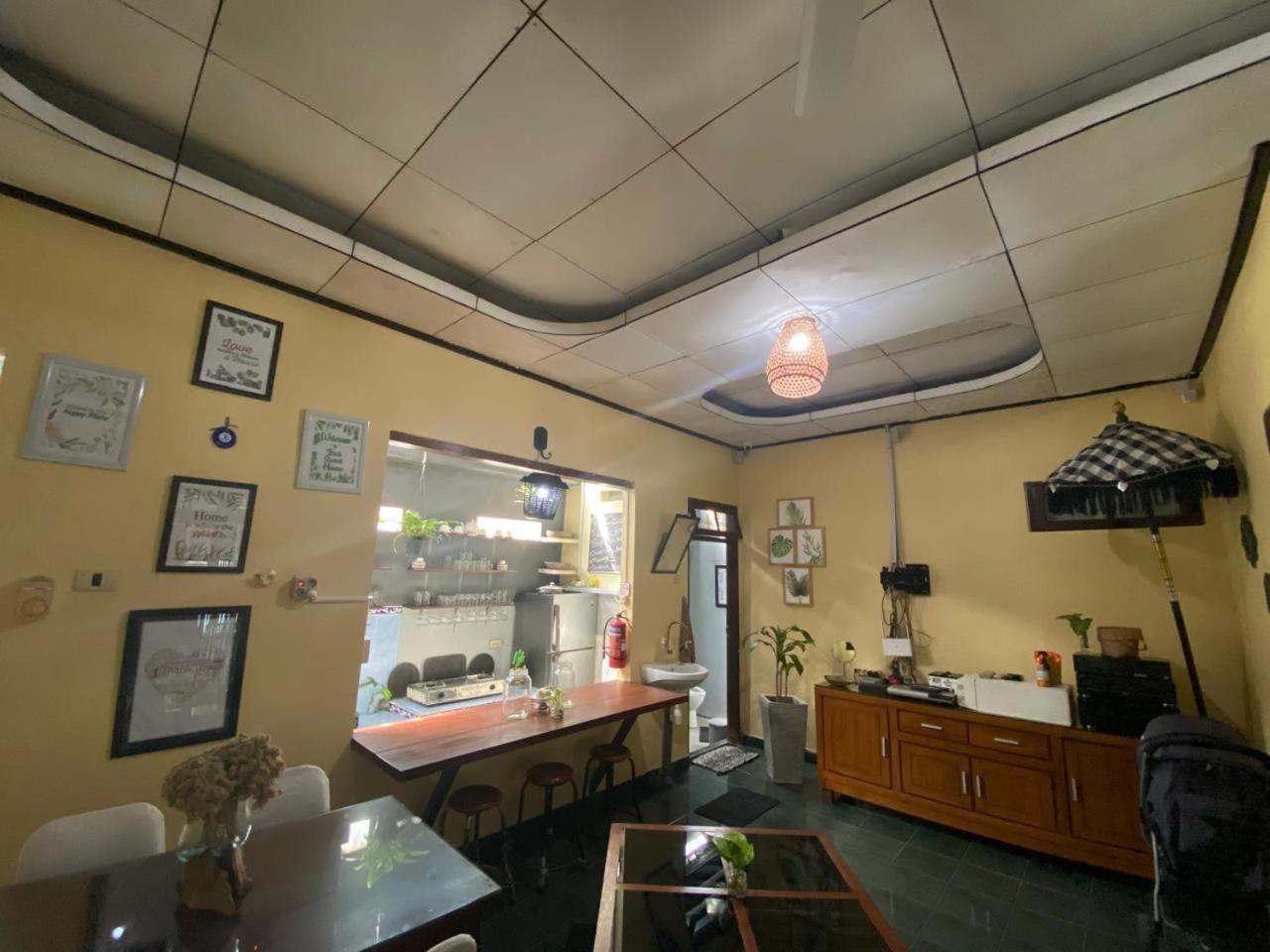 Coliving Bali Sweet Home Kost Lengkap Di Tabanan Kota Luaran gambar