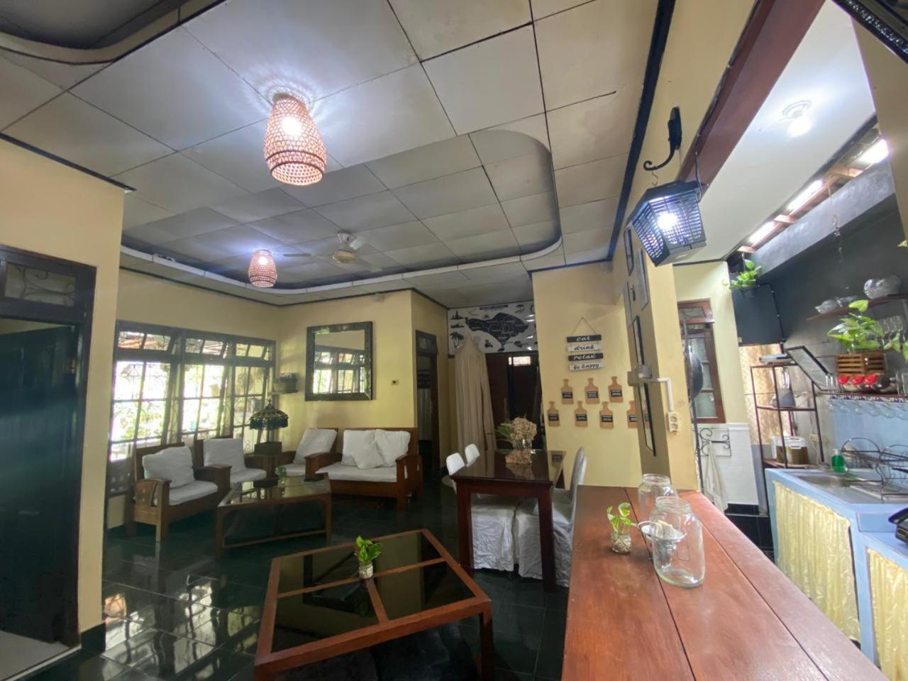 Coliving Bali Sweet Home Kost Lengkap Di Tabanan Kota Luaran gambar