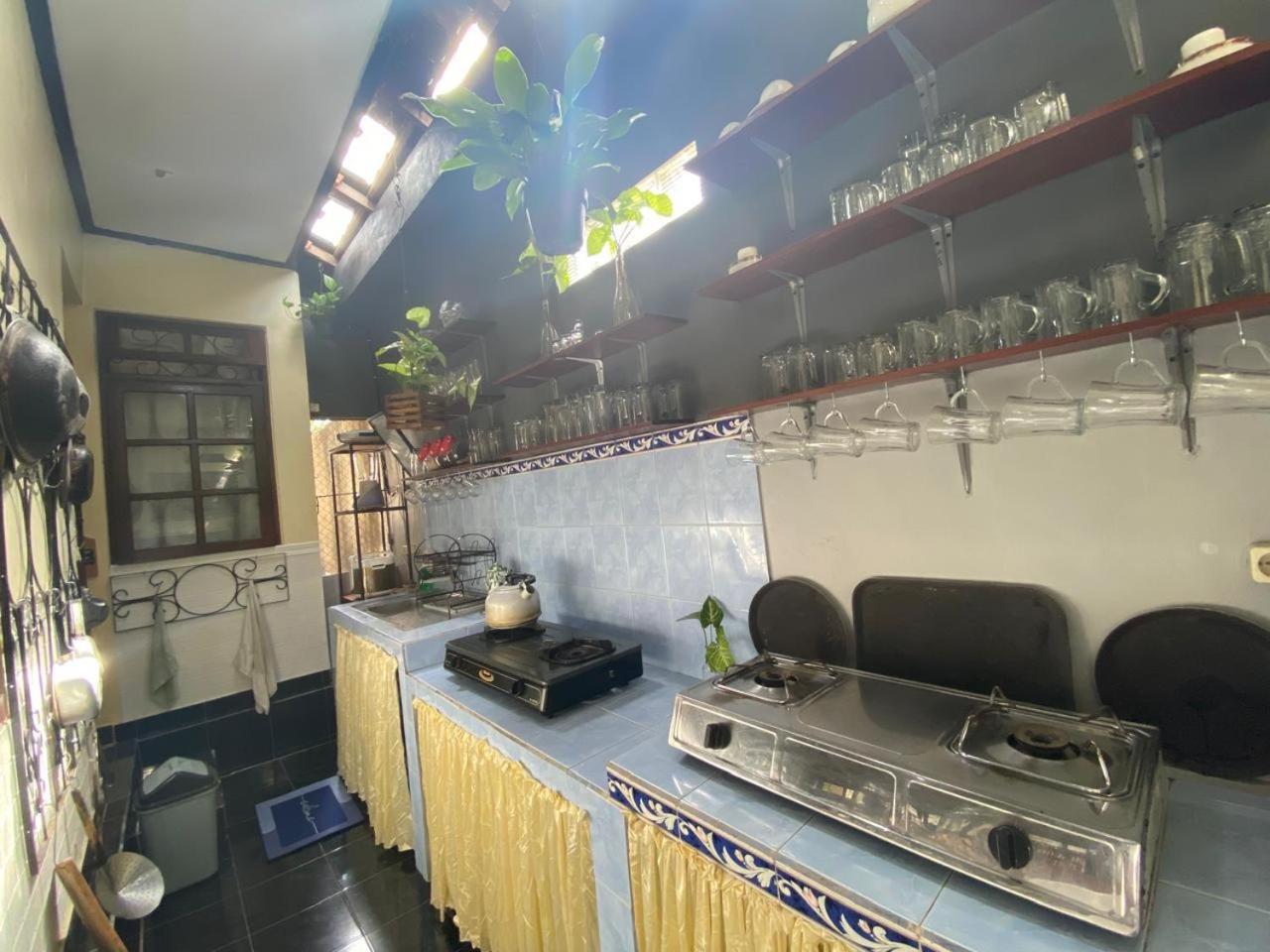 Coliving Bali Sweet Home Kost Lengkap Di Tabanan Kota Luaran gambar