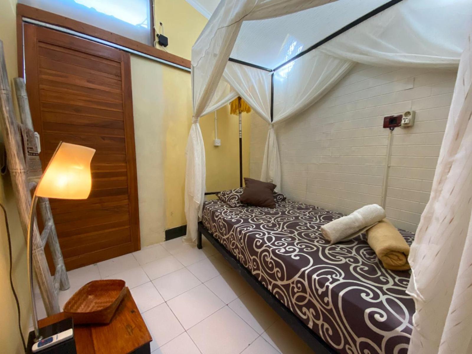 Coliving Bali Sweet Home Kost Lengkap Di Tabanan Kota Bilik gambar